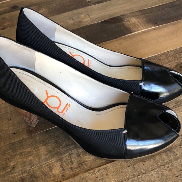 CROCS Shoes - Black Peep-Toe Heels